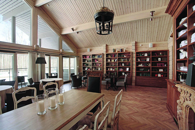 Budynek użyteczności publicznej - 6