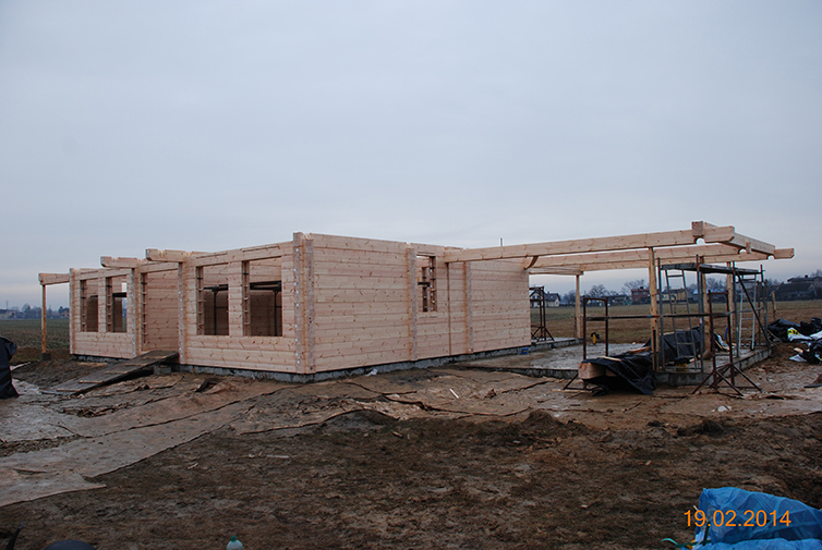 zdjęcie z budowy domu drewianego - 19