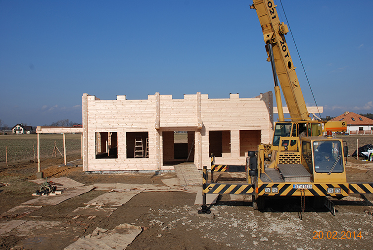 zdjęcie z budowy domu drewianego - 31