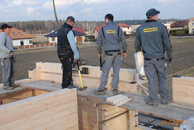 zdjęcie z budowy domu drewianego - 33