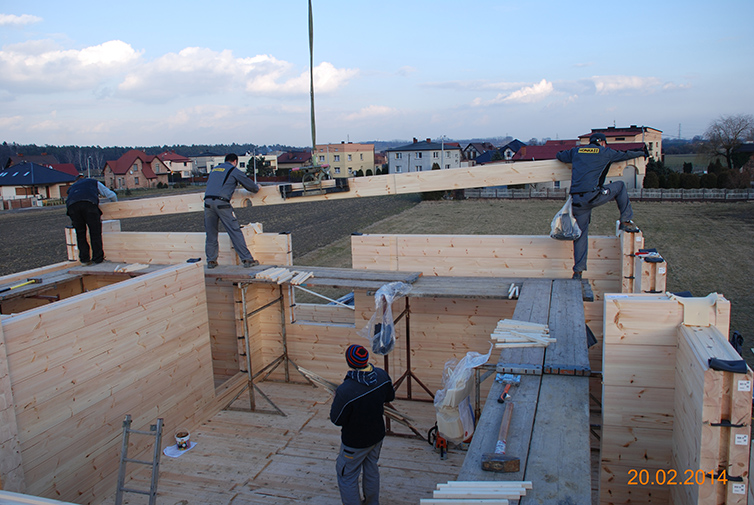 zdjęcie z budowy domu drewianego - 34