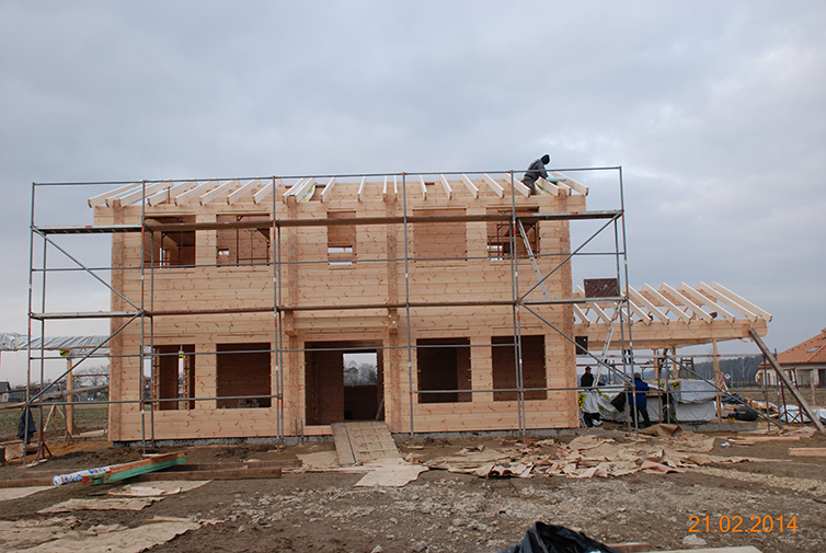 zdjęcie z budowy domu drewianego - 40