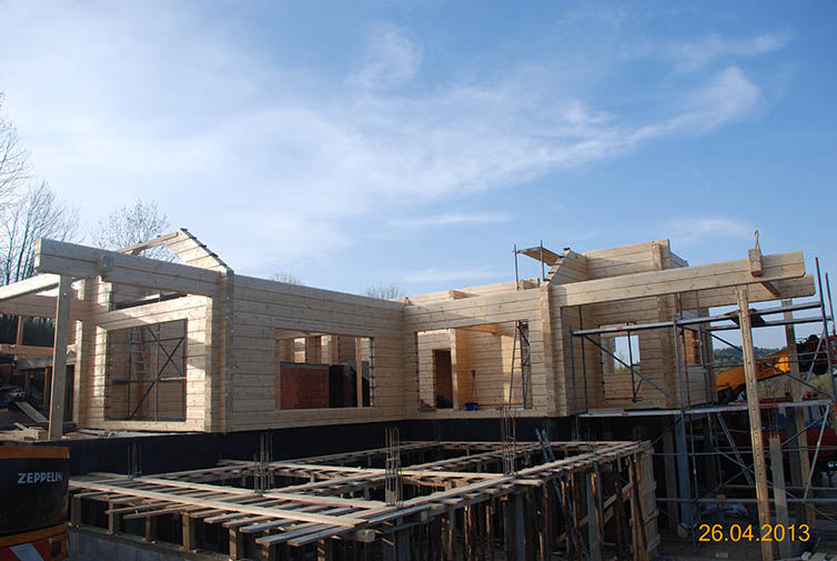 zdjęcie z budowy domu drewianego - 80